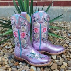 Macie Bean Pink Metallic Boots -Western Cowboy Equipment 20220718 113448 0